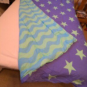 KOMBOZE! Twin Size Reversible Comforter from Little Miss Matched